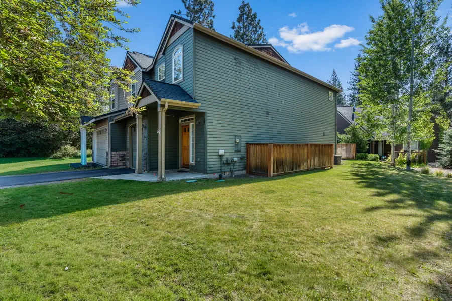 176 S Timber Pine Place, Sisters, OR 97759 - #3