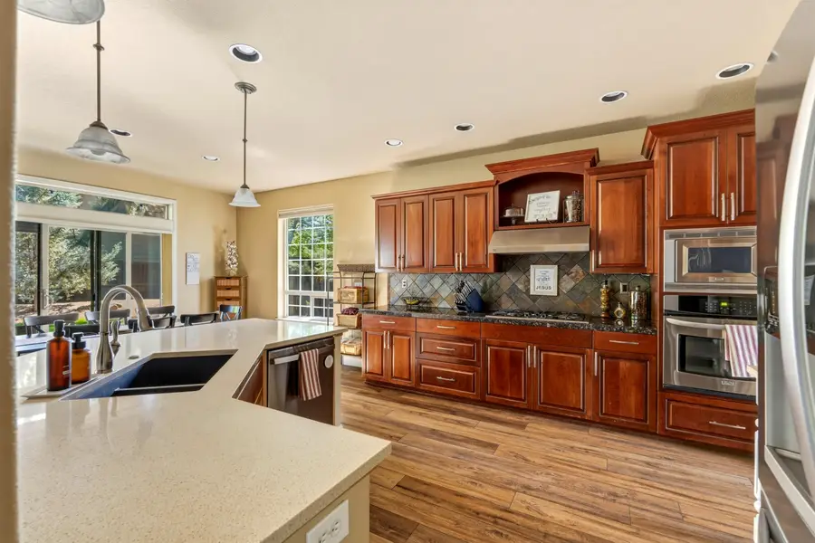 20165 Stonegate Drive, Bend, OR 97702 - #2