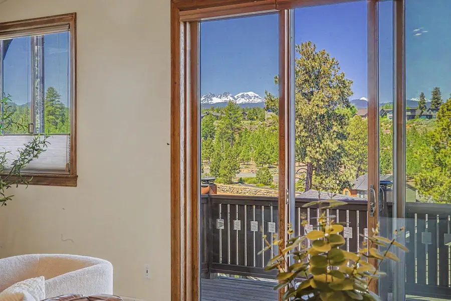 19305 Brookside Way, Bend, OR 97702 - #2