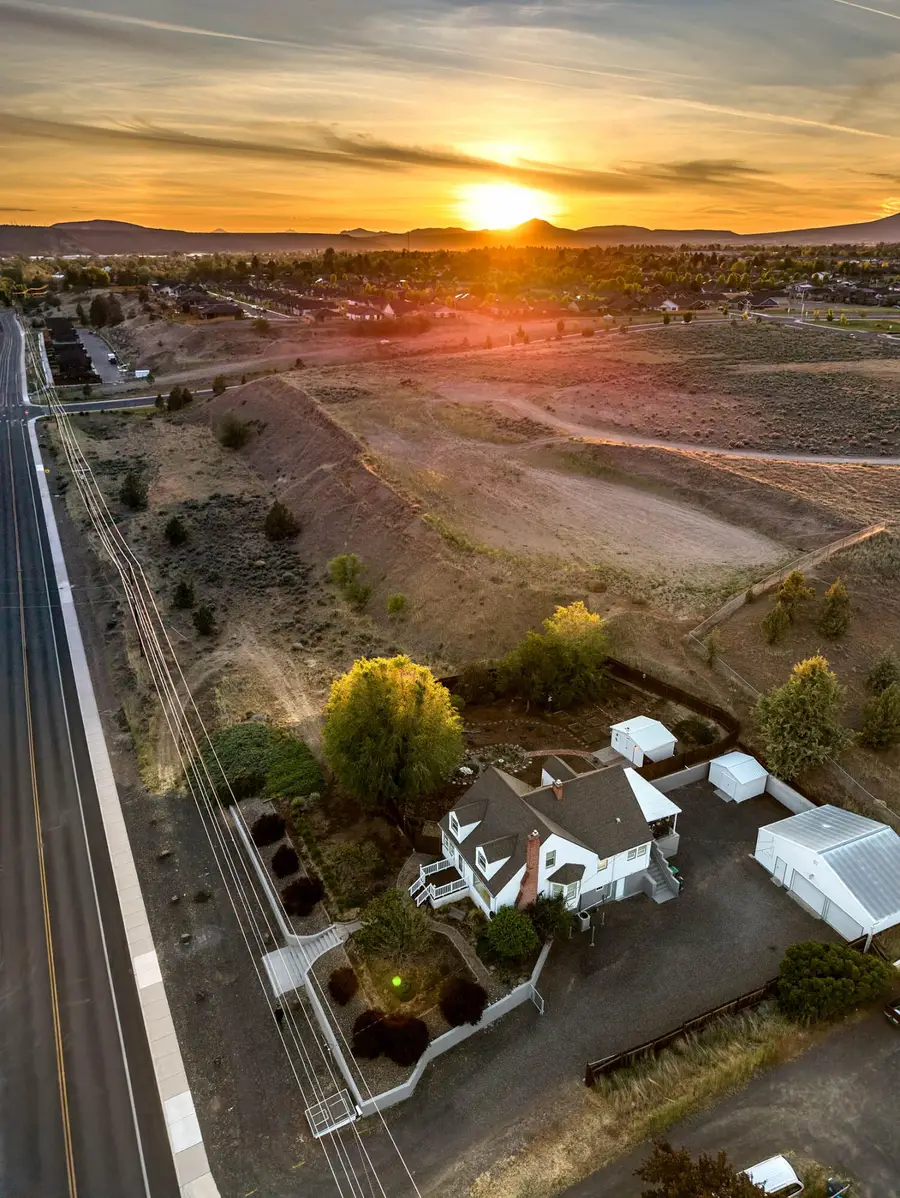 1937 NE Laughlin Road, Prineville, OR 97754 - #3