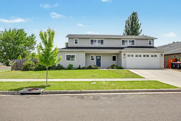 2201 Westwood Drive, Medford, OR 97501