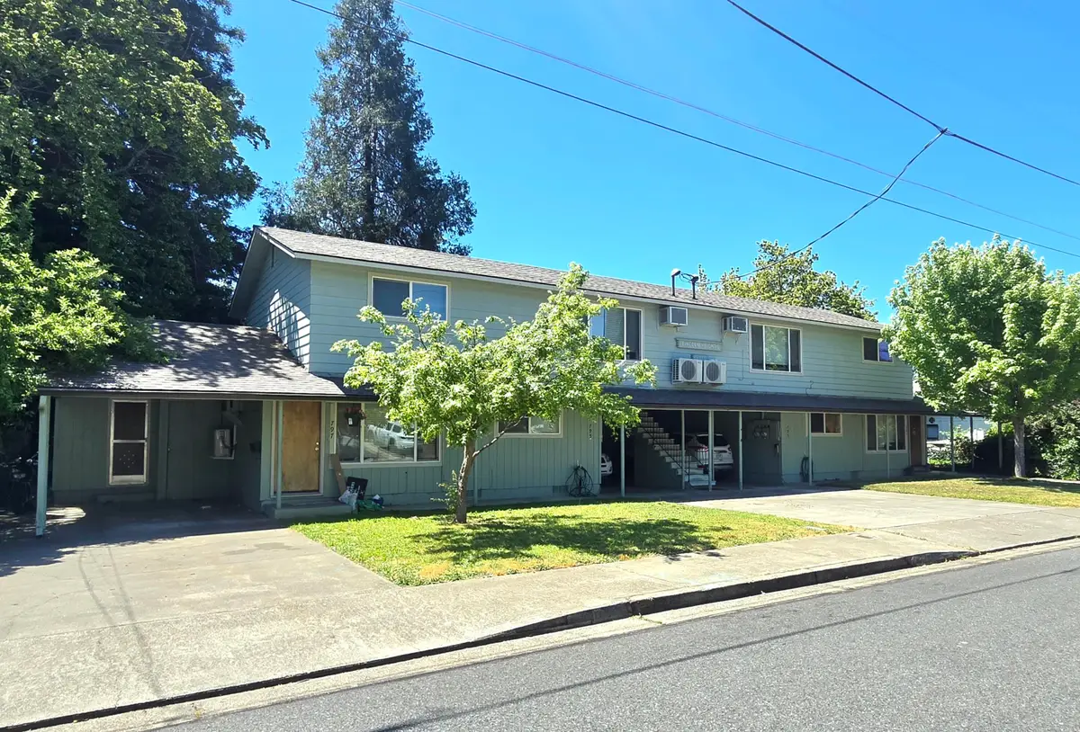791 NE Wharton Drive, Grants Pass, OR 97526 - #1