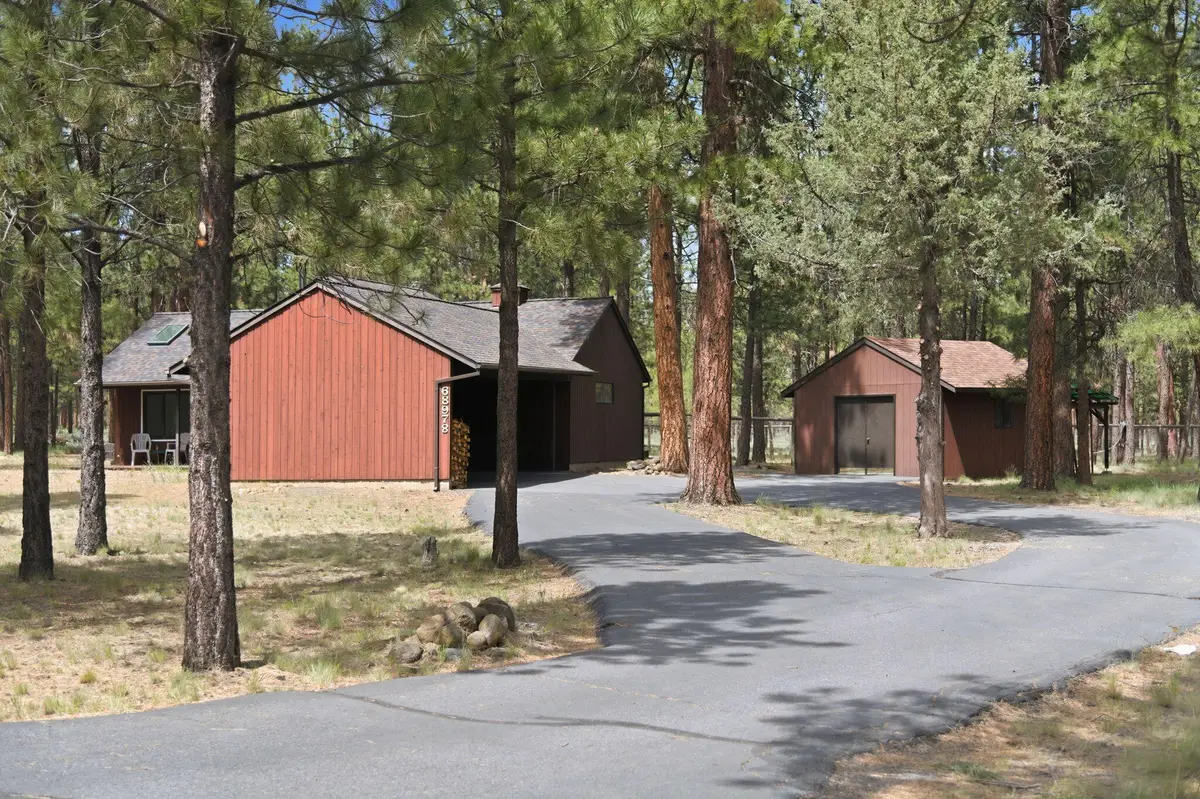 68978 Graham Court, Sisters, OR 97759 - #1