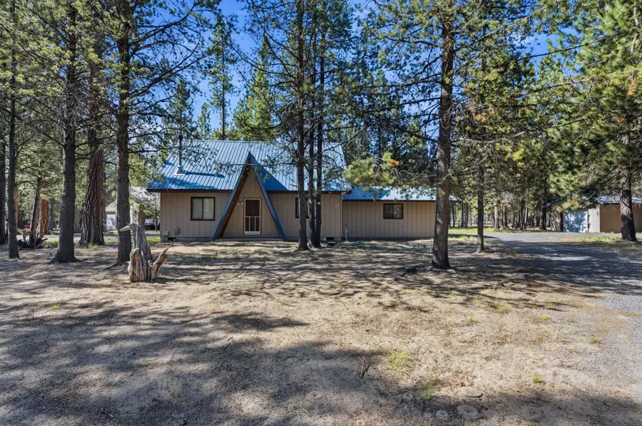 52035 Noble Fir, La Pine, OR 97739 - #2