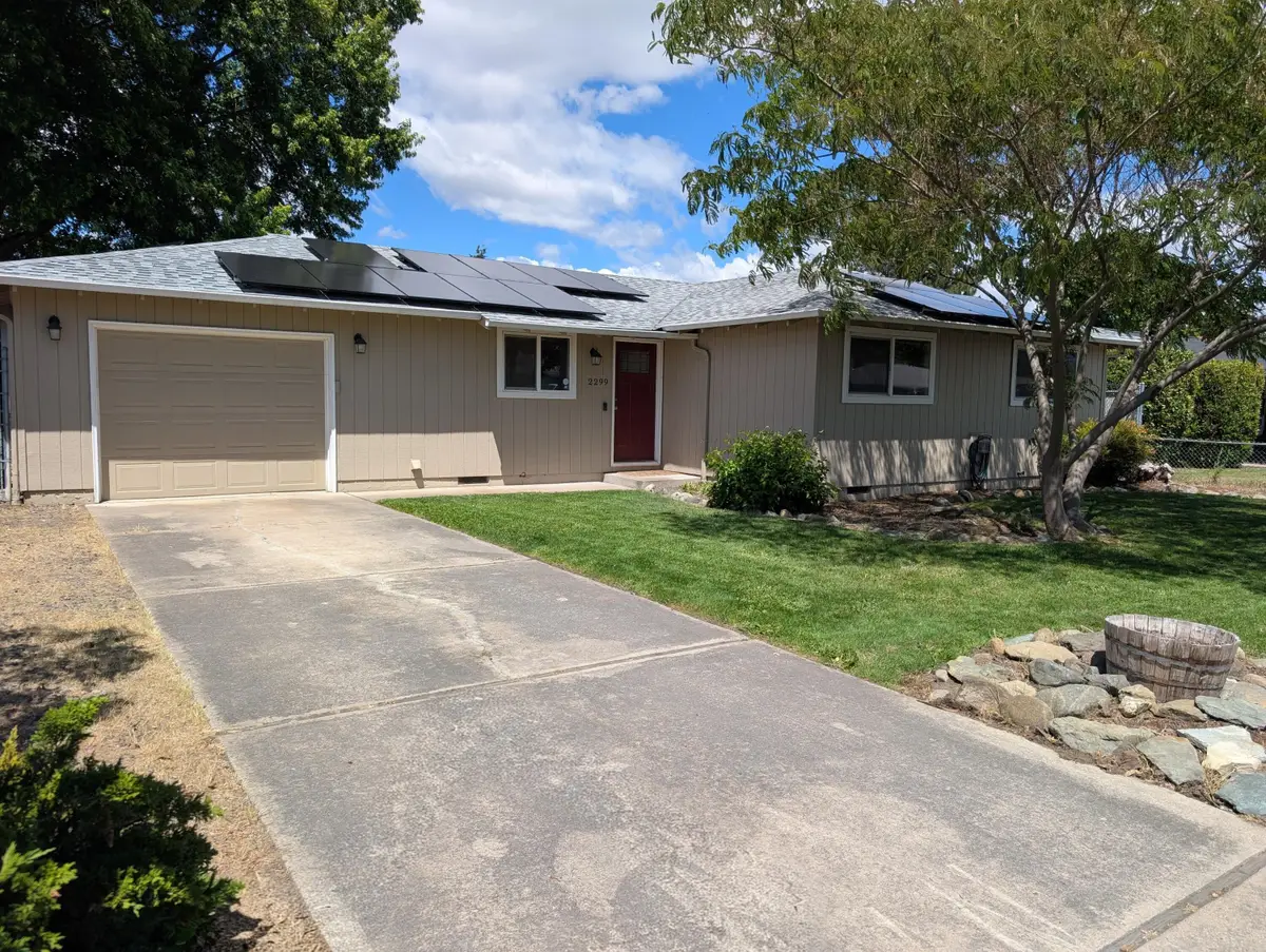 2299 Delta Waters Road, Medford, OR 97504 - #1