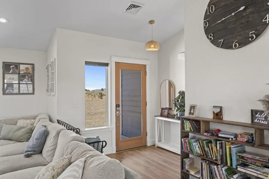 11142 SE View Top, Prineville, OR 97754 - #3