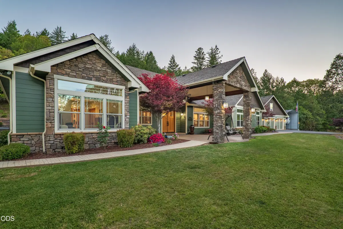 1321 Falcon Crest Lane, Merlin, OR 97532 - #1