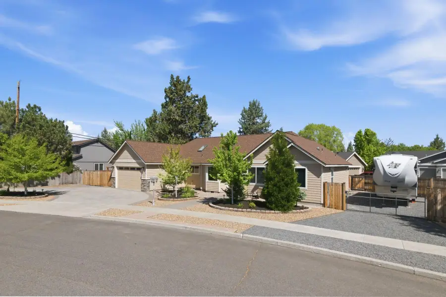 20828 Cassin Drive, Bend, OR 97701 - #2