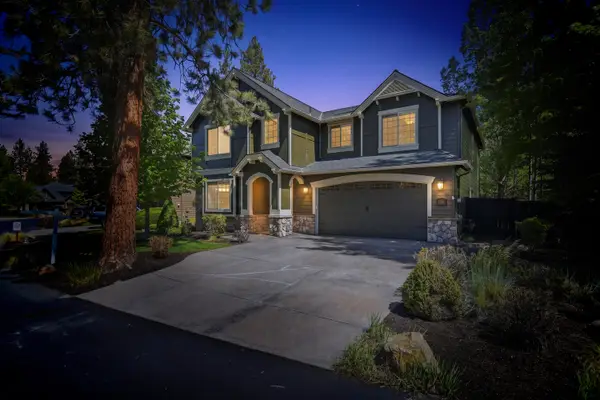 60320 Sage Stone Loop, Bend, OR 97702