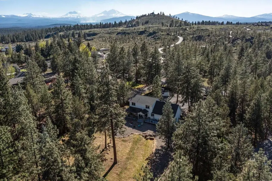 70116 Appaloosa Drive, Sisters, OR 97759 - #3