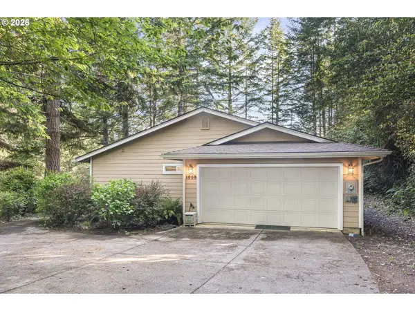 1303 Seacrest Lane, Brookings, OR 97415