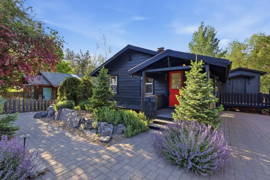 1124 NW Baltimore Avenue, Bend, OR 97703 - #2