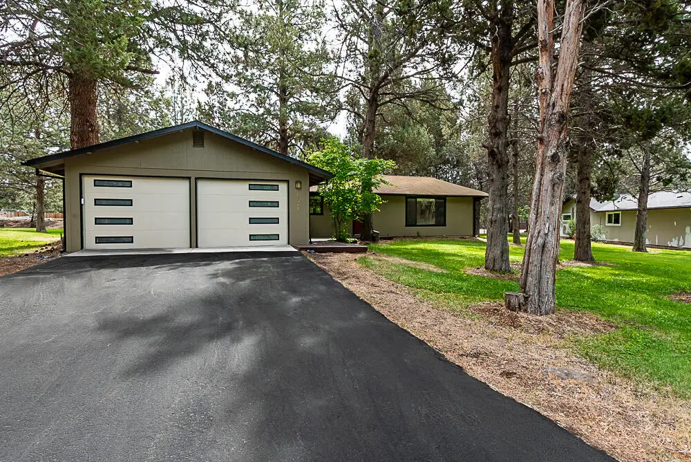 61346 Robin Hood Lane, Bend, OR 97702 - #1