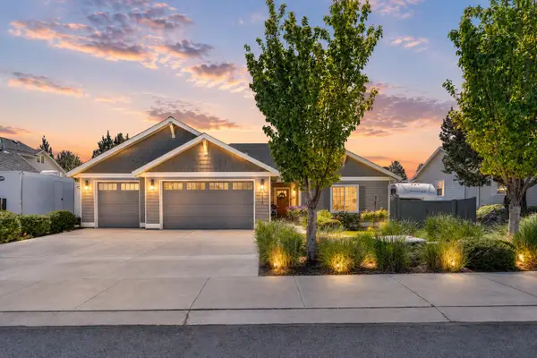 4430 SW Ben Hogan Drive, Redmond, OR 97756