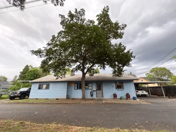 423 SE M Street, Grants Pass, OR 97526