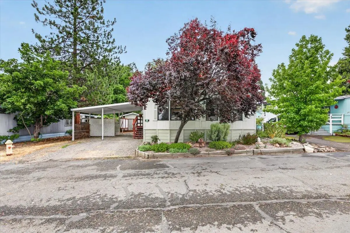321 Clay Street #SPC 62, Ashland, OR 97520 - #1