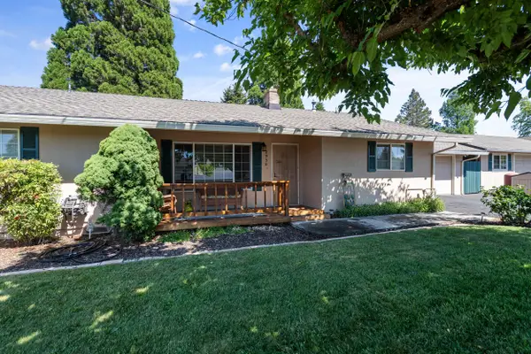 2930 Bailey Avenue, Medford, OR 97504