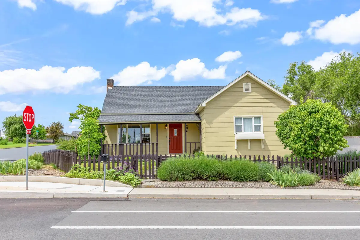496 SW 2nd Street, Madras, OR 97741 - #1
