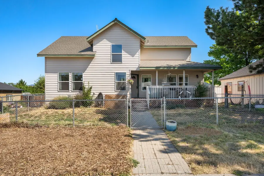 251 NW 8th Street, Prineville, OR 97754 - #2