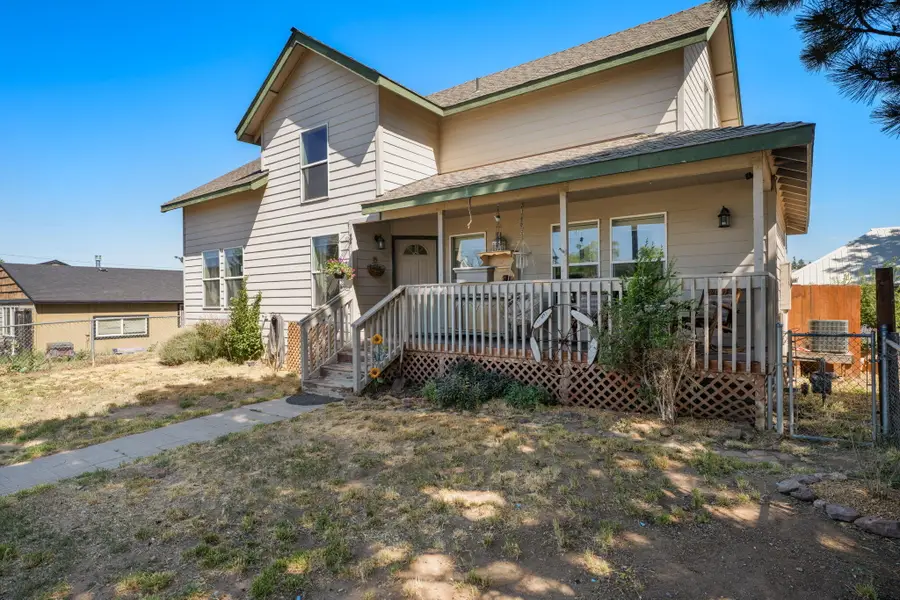 251 NW 8th Street, Prineville, OR 97754 - #3