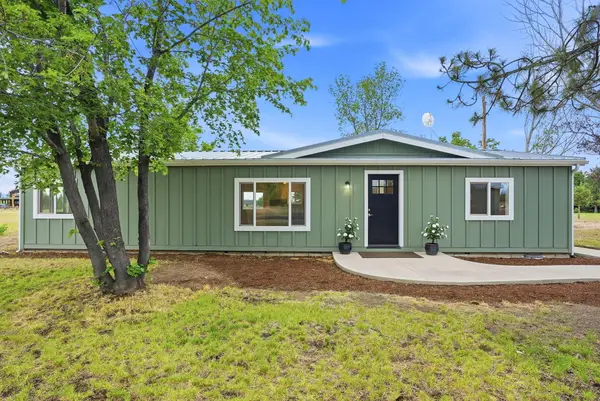 67292 Rabbitbrush Way, Bend, OR 97703