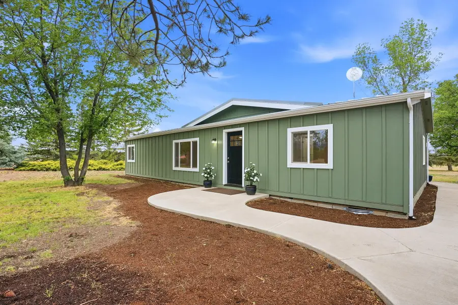 67292 Rabbitbrush Way, Bend, OR 97703 - #3
