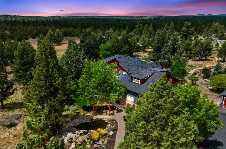 17584 Mountain View Road, Sisters, OR 97759 - #2