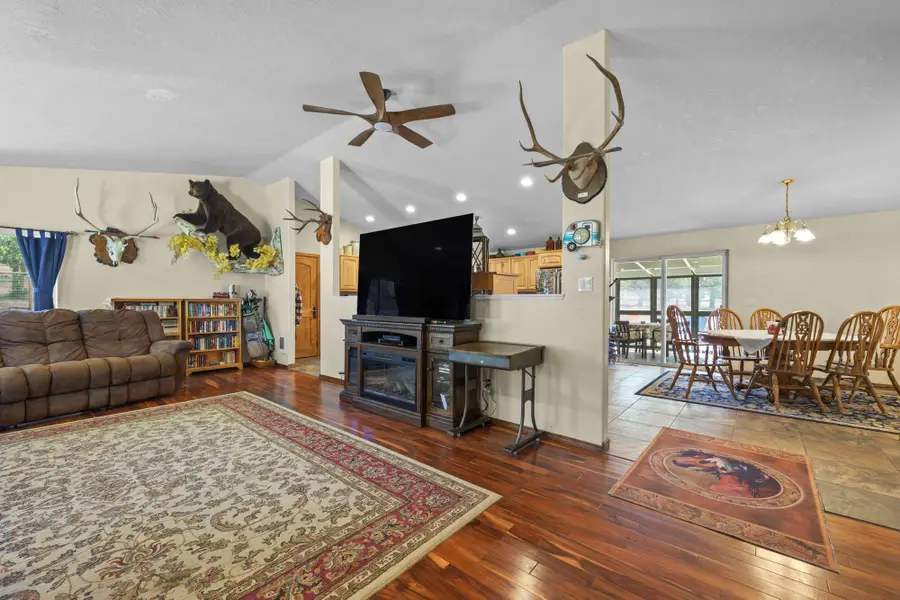 12186 SE Juniper Canyon Road, Prineville, OR 97754 - #3