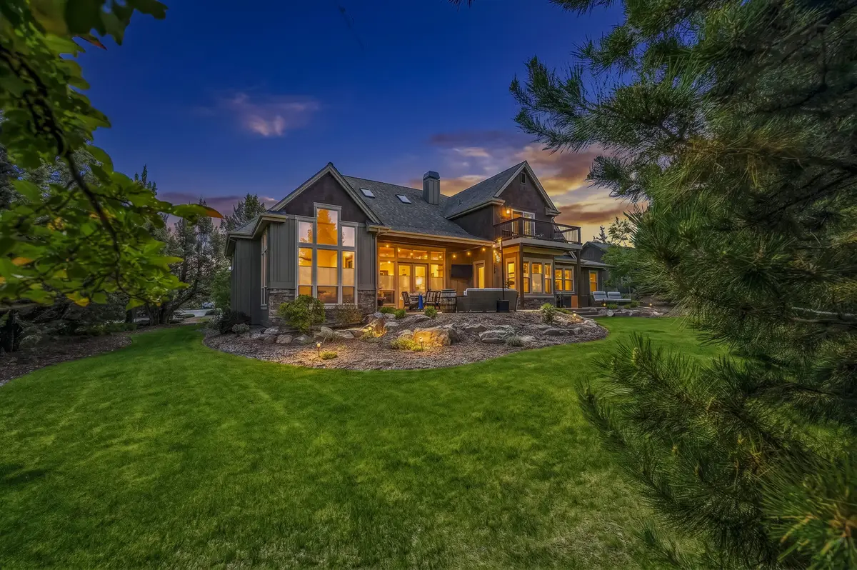 9009 Merlin Drive, Redmond, OR 97756 - #1