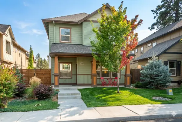 20527 SE Stanford Place, Bend, OR 97702