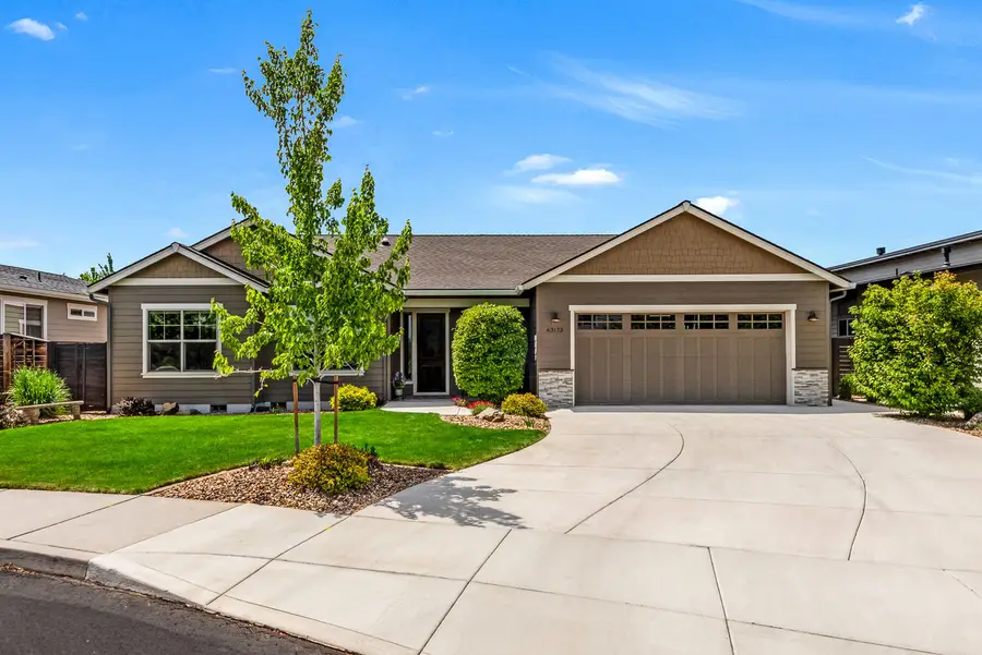63173 Iner Loop, Bend, OR 97701 - #2