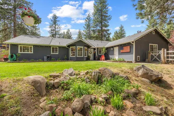16320 Hillcrest Road, Klamath Falls, OR 97603