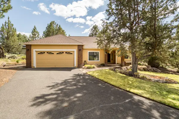 2125 Condor Drive, Redmond, OR 97756