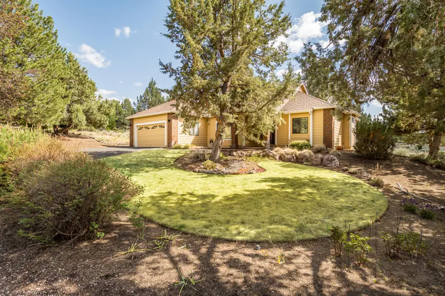 2125 Condor Drive, Redmond, OR 97756 - #3