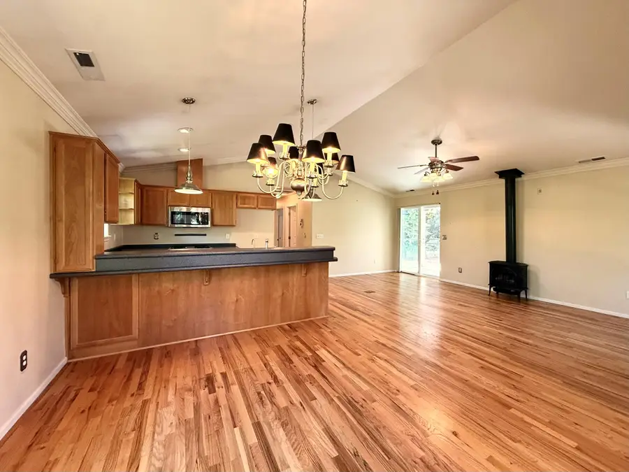 808 N Keene Way Drive, Medford, OR 97504 - #3