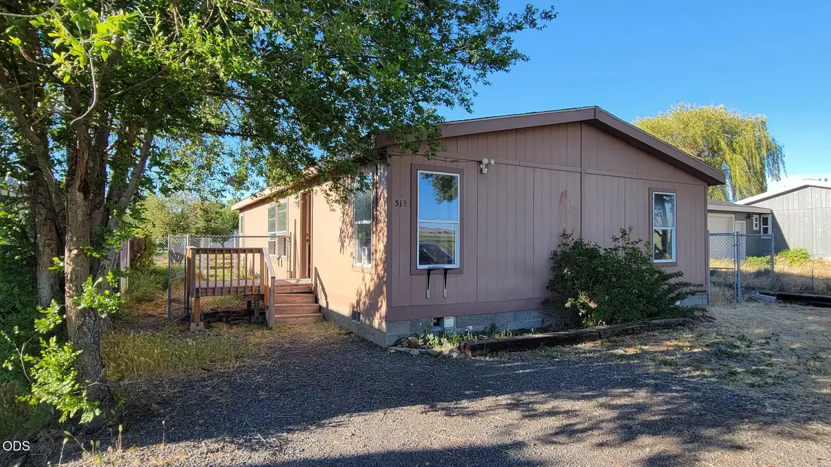 513 9th Street, Metolius, OR 97741 - #1