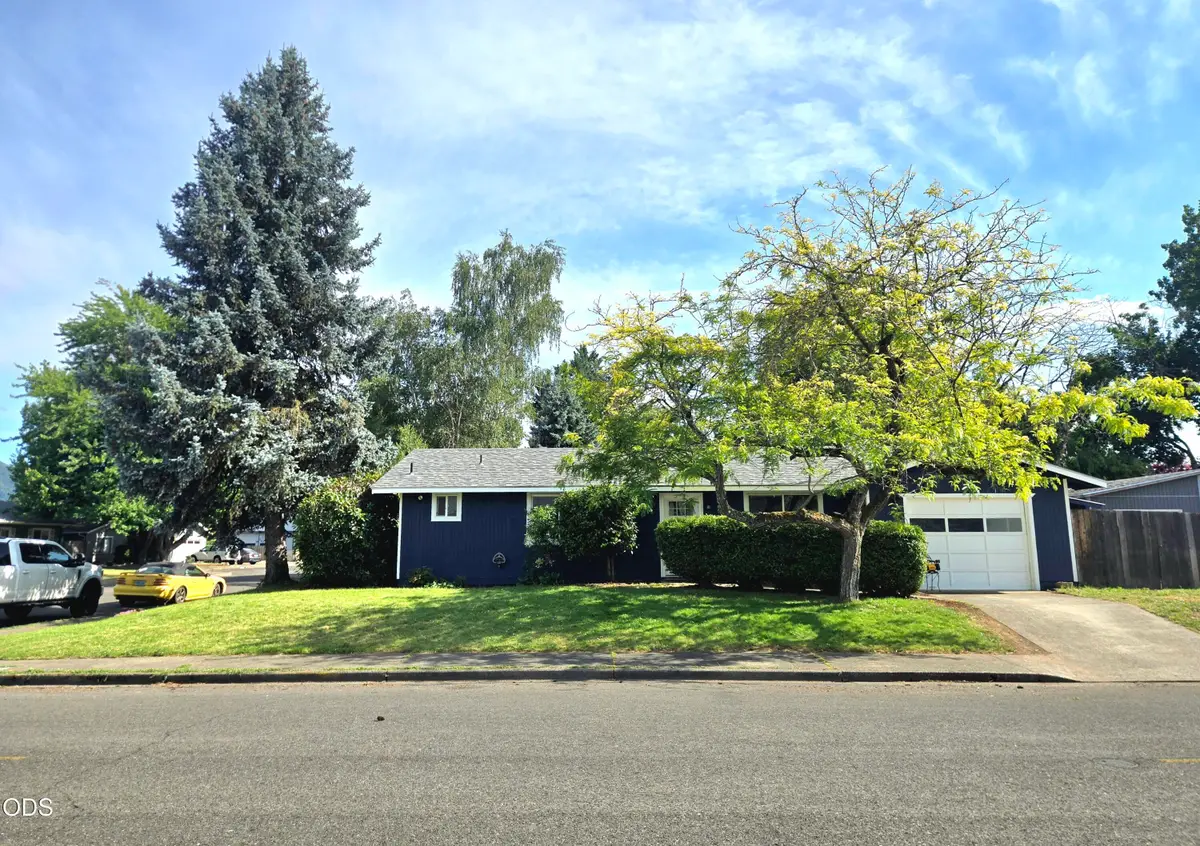 1133 SW Ballinger Drive, Grants Pass, OR 97526 - #1