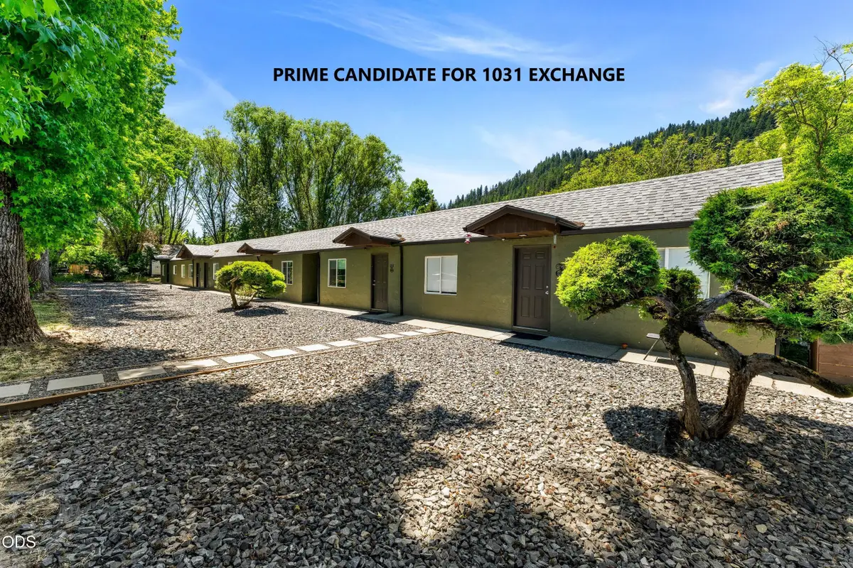 5333 Rogue River Highway, Gold Hill, OR 97525 - #1