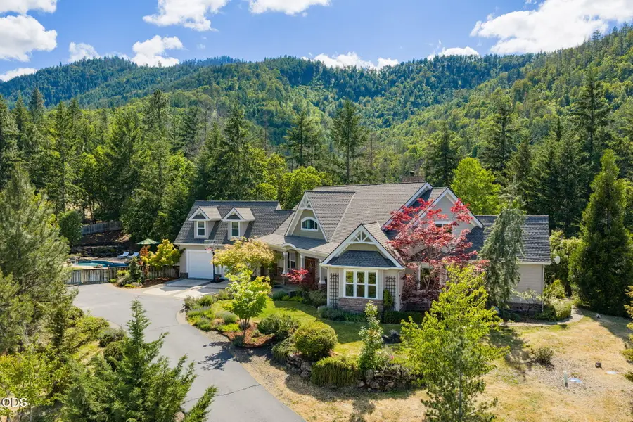 9220 Yank Gulch Road, Talent, OR 97540 - #2