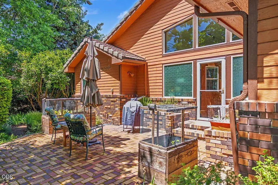 12065 Kestrel Road, Klamath Falls, OR 97601 - #2