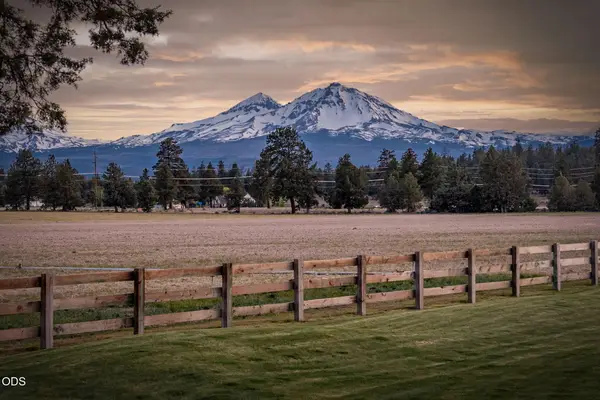 17186 Highway 126, Sisters, OR 97759