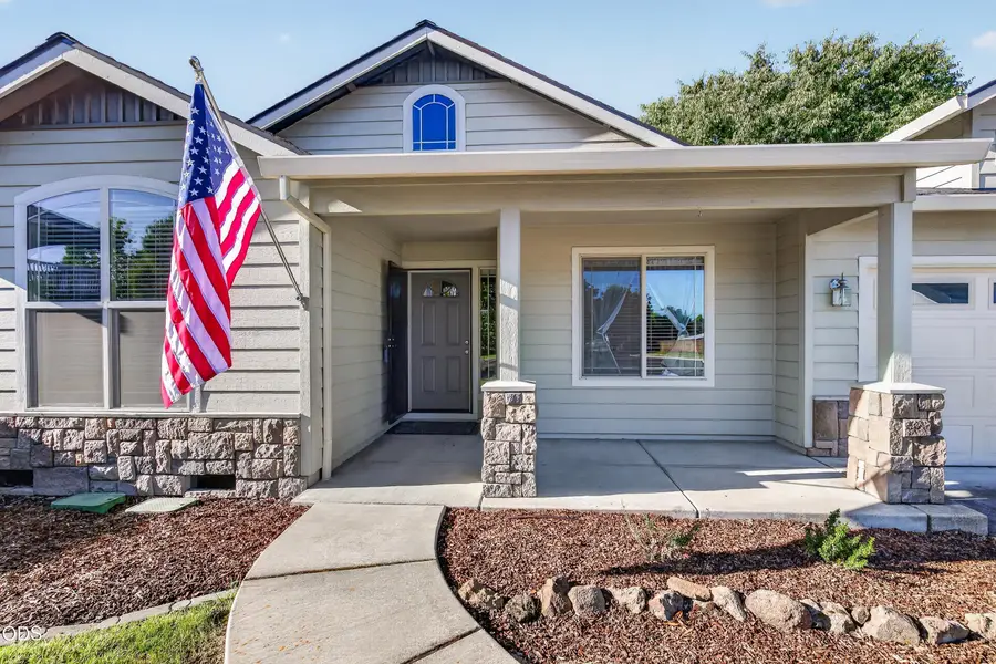 1729 Kaufman Way, Medford, OR 97501 - #2