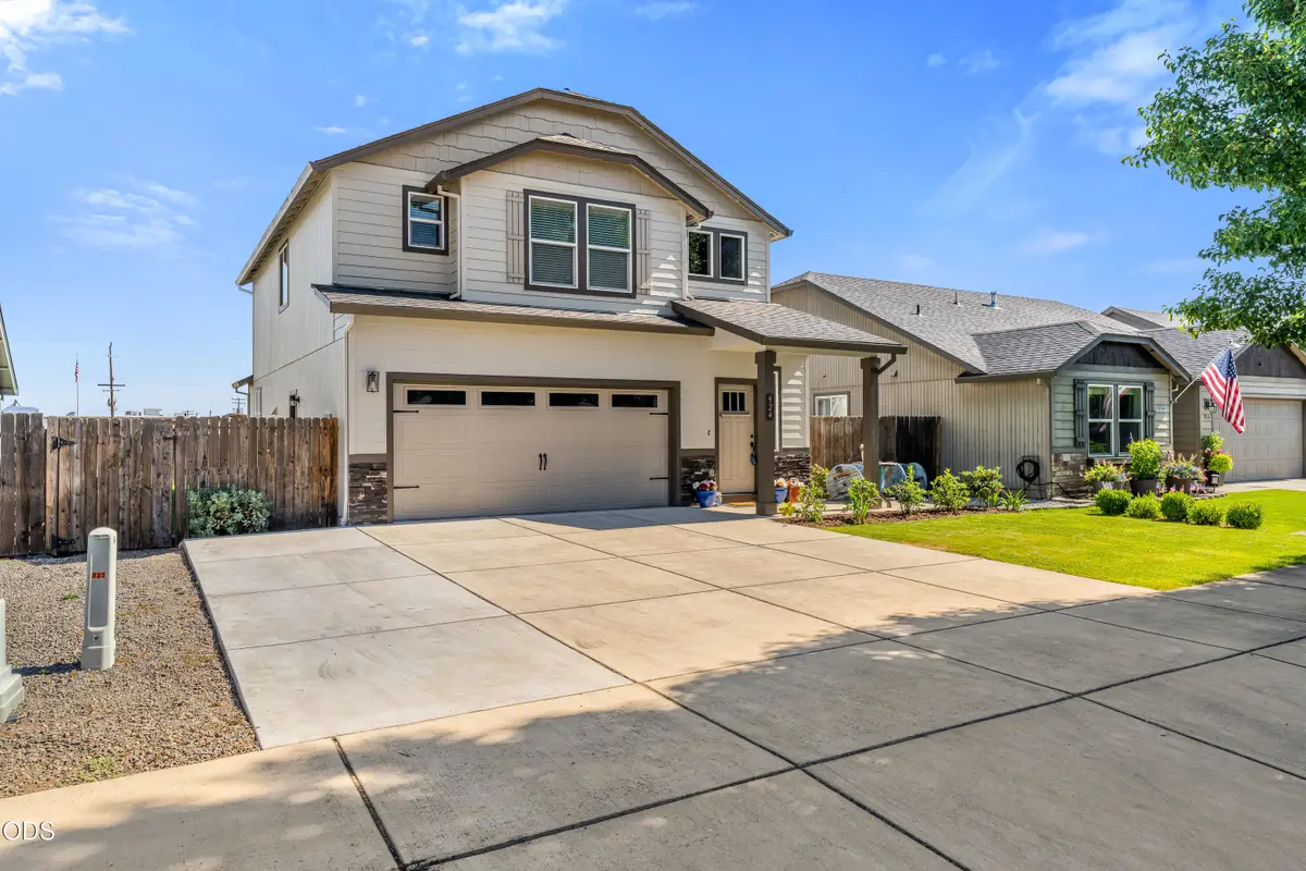 924 Pendleton Drive, Medford, OR 97501 - #1