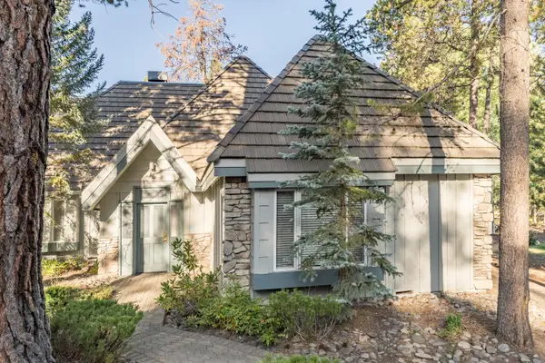 57029 Peppermill Circle #16-B, Sunriver, OR 97707