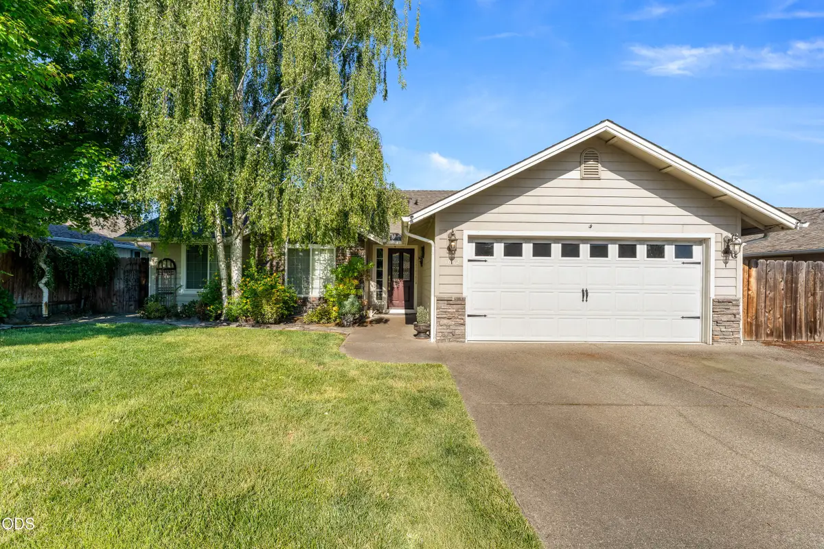 1662 Nunnwood Lane, Grants Pass, OR 97527 - #1
