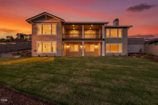5615 Autumn Park Drive, Medford, OR 97504