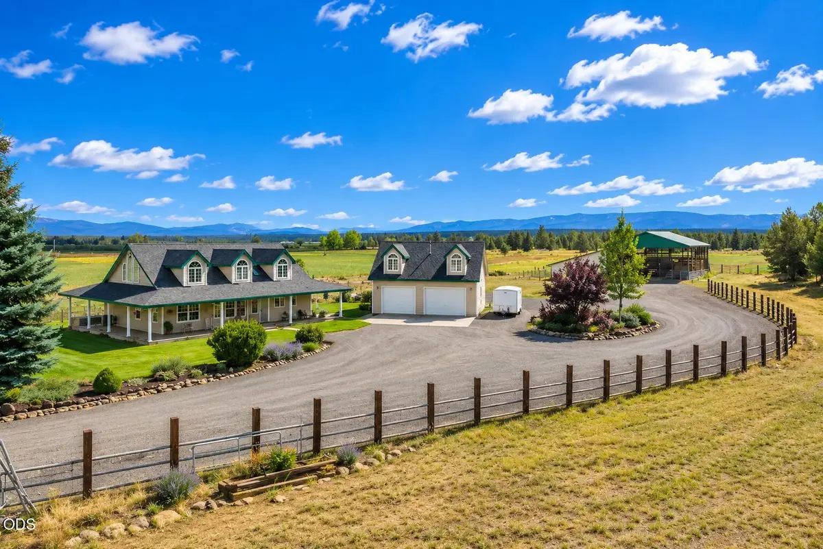 24585 Dodds Road, Bend, OR 97701 - #1