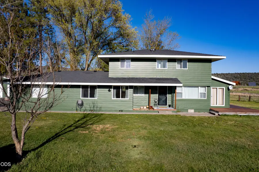 8270 Hill Road, Klamath Falls, OR 97603 - #2