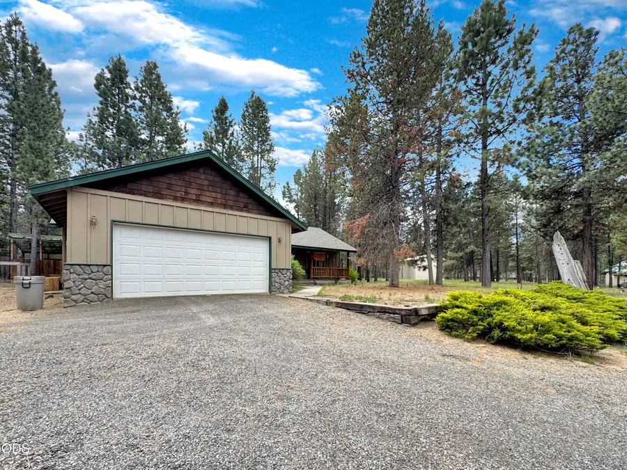 14735 Peachwood Court, La Pine, OR 97739 - #2