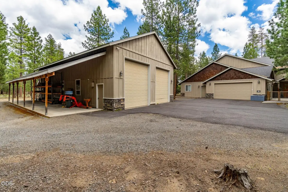 52174 Foxtail, La Pine, OR 97739 - #1